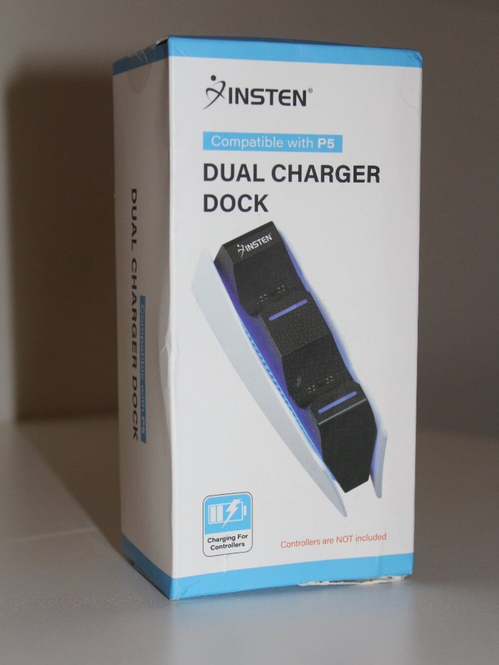 Playstation 5 PS5 Dual Charging Dock Station Insten Brand New White Blue Lights